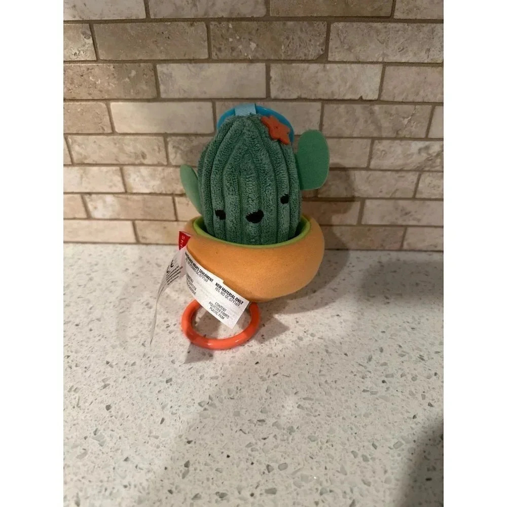 Skip Hop Farmstand Cactus Jitter Stroller Toy‎ Vibrating Plush EUC